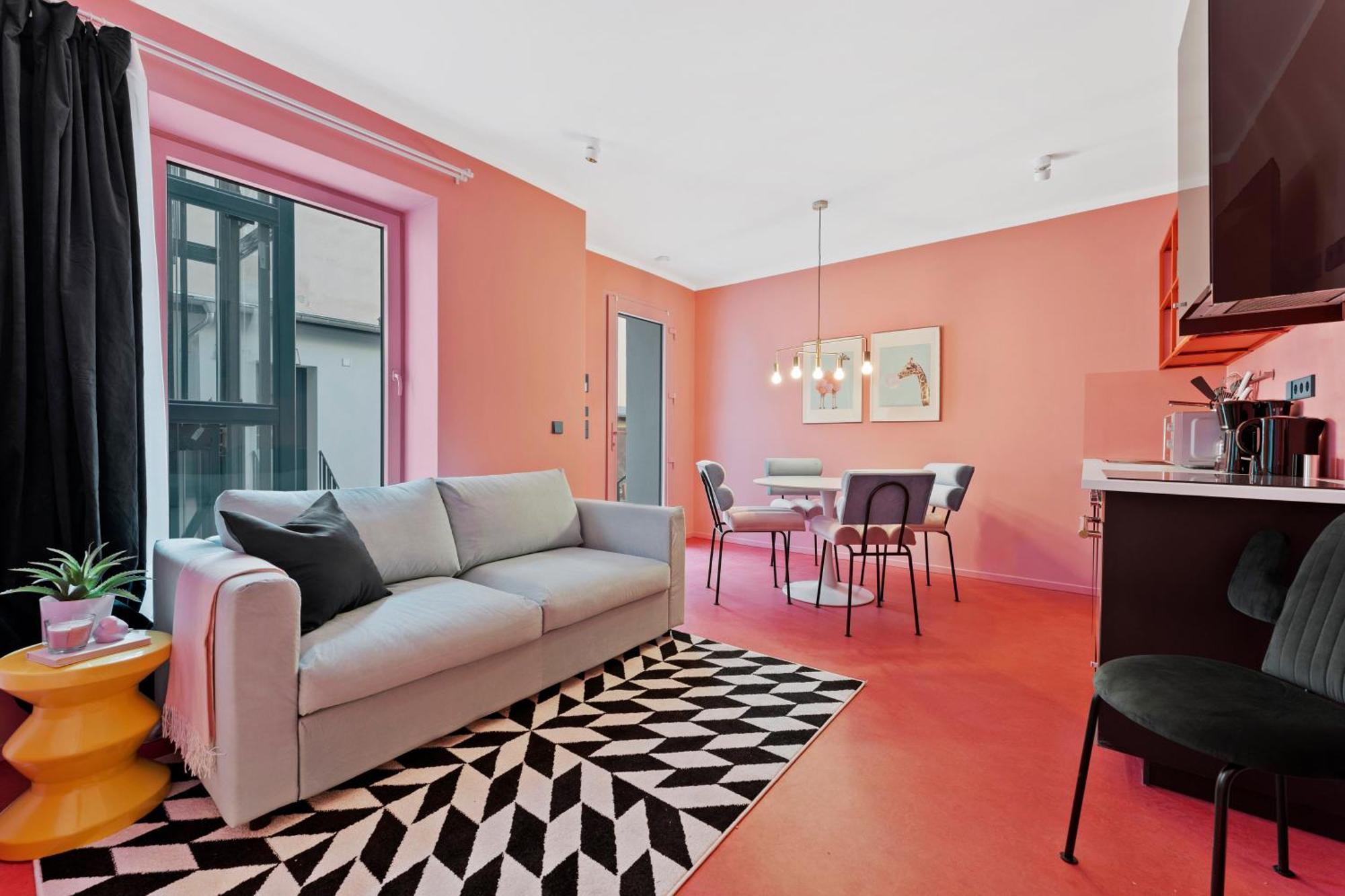Coolest Apartment In Berlin, Easy Check-In, Crazy Style, Close To Center #5 ภายนอก รูปภาพ